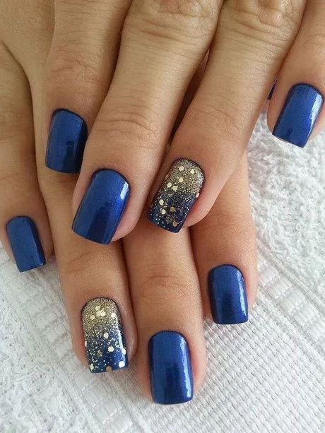 nail-designs-with-navy-blue-97_5 Modele de unghii cu albastru bleumarin