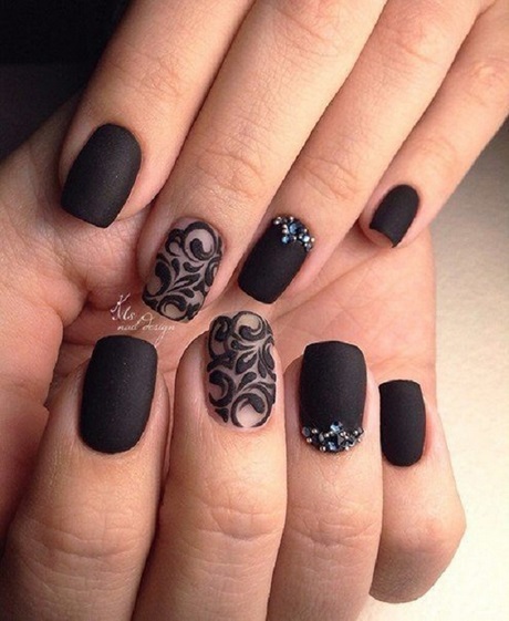 nails-with-black-design-26_2 Cuie cu design negru