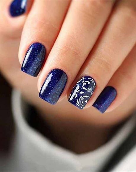 navy-blue-toe-nail-designs-72_14 Modele de unghii albastru bleumarin