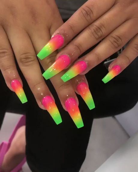 neon-acrylic-nail-designs-87_16 Modele de unghii acrilice Neon