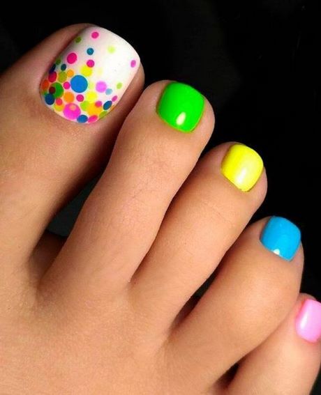 neon-toe-nail-designs-92_17 Modele de unghii Neon toe