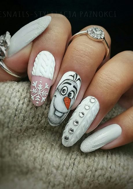 nice-christmas-nail-designs-90_14 Modele frumoase de unghii de Crăciun