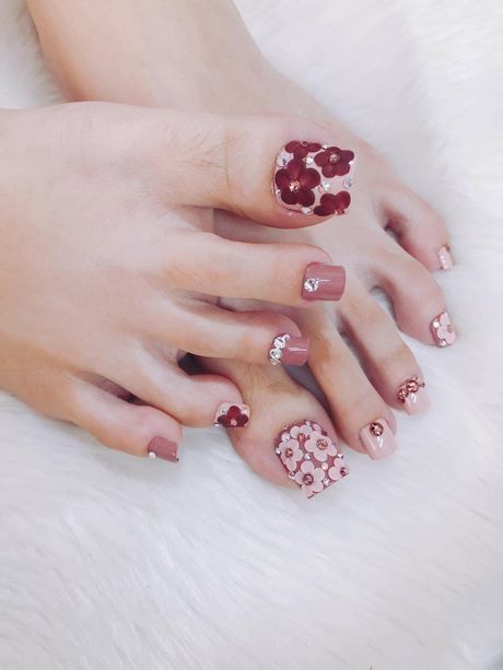 nice-toe-nail-designs-86_16 Modele de unghii frumoase