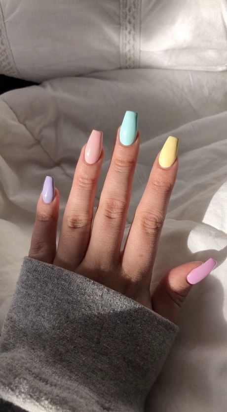 pastel-color-nail-designs-47_9 Modele de unghii de culoare Pastel