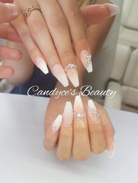 peach-and-white-nail-designs-67_10 Piersic și modele de unghii albe