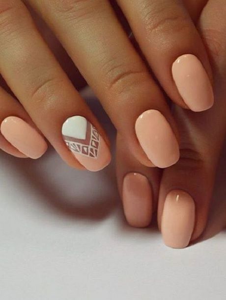 peach-and-white-nail-designs-67_7 Piersic și modele de unghii albe