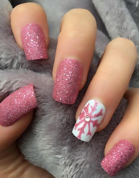 pink-christmas-nails-designs-02_14 Roz modele de unghii de Crăciun