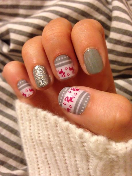 pink-christmas-nails-designs-02_20 Roz modele de unghii de Crăciun