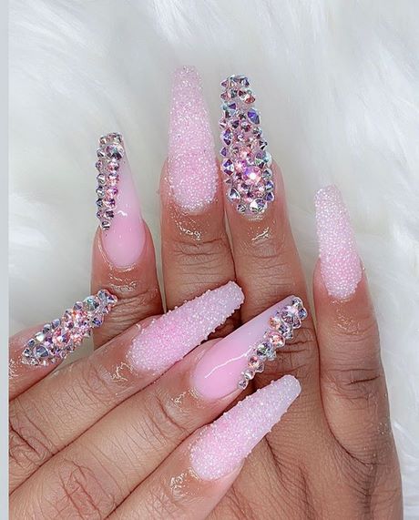 pink-long-nail-designs-94_11 Modele de unghii lungi roz