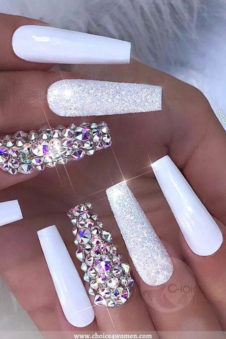 pink-nail-designs-with-diamonds-51_7 Modele de unghii roz cu diamante