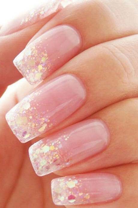 pink-nails-glitter-tips-35_18 Unghii roz sclipici sfaturi