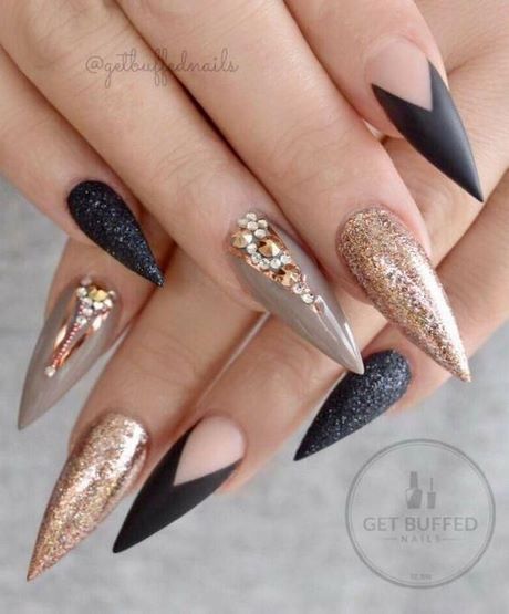 pretty-stiletto-nails-designs-35_10 Modele destul de unghii stiletto