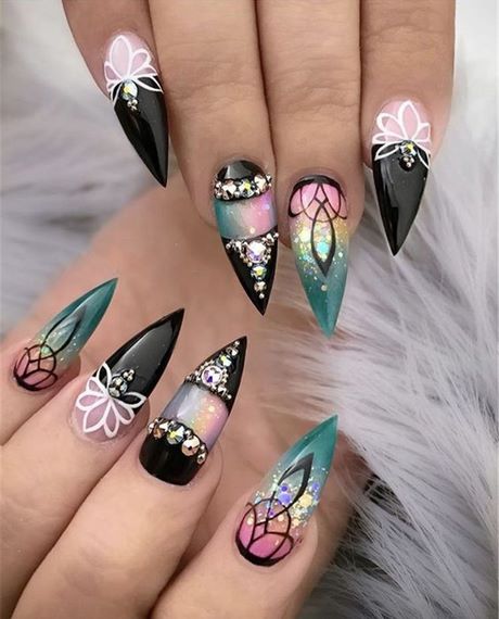 pretty-stiletto-nails-designs-35_8 Modele destul de unghii stiletto