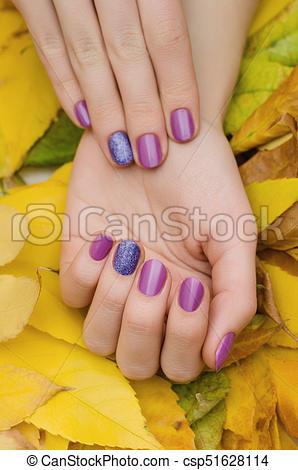 purple-and-glitter-nail-designs-22_17 Modele de unghii violet și sclipici