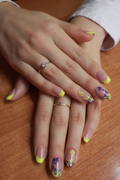 purple-and-yellow-nail-designs-79_11 Modele de unghii violet și galben