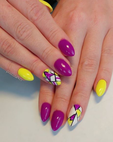 purple-and-yellow-nail-designs-79_13 Modele de unghii violet și galben