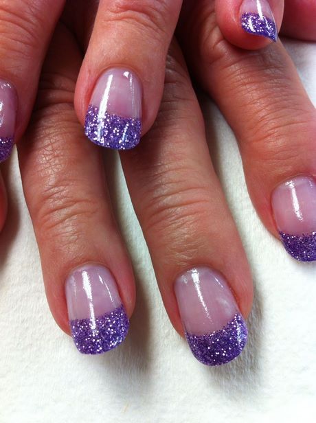 purple-nails-with-glitter-tips-25_7 Cuie violet cu sfaturi sclipici
