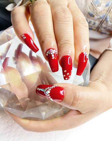 red-diamond-nail-design-72_9 Design de unghii cu diamante roșii