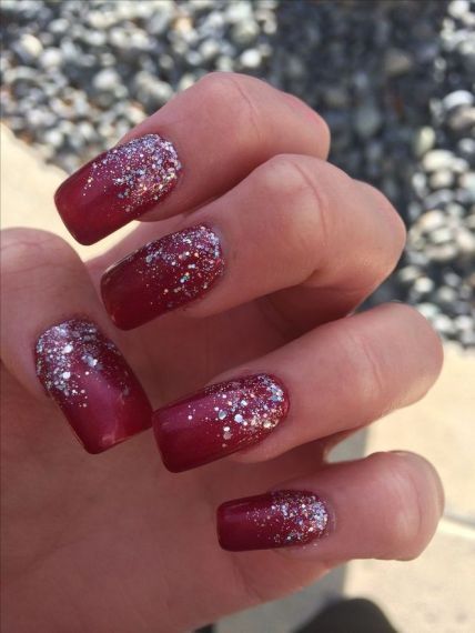 red-sparkle-nail-designs-13_10 Modele de unghii cu sclipici roșii