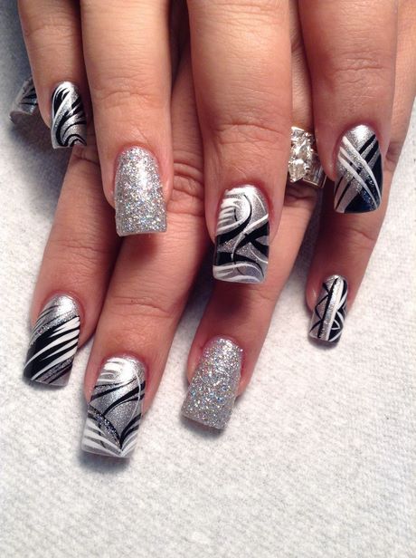 silver-design-nails-21_17 Cuie de design de argint