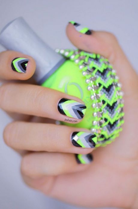 summer-neon-nail-designs-65_17 Modele de unghii neon de vară
