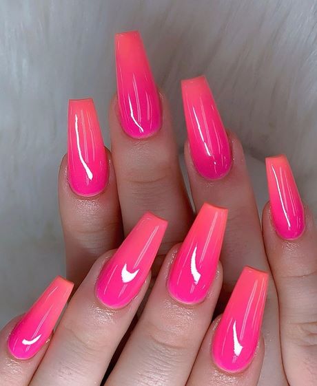 summer-pink-nail-designs-31_8 Modele de unghii roz de vară