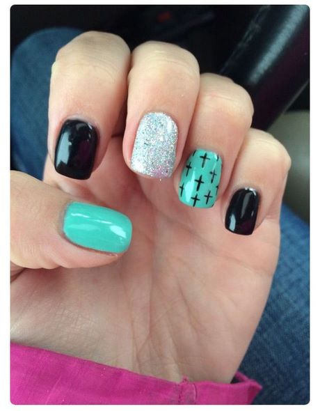 teal-and-black-nail-designs-64_14 Modele de unghii Teal și negru