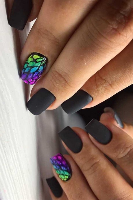 teal-and-black-nail-designs-64_7 Modele de unghii Teal și negru