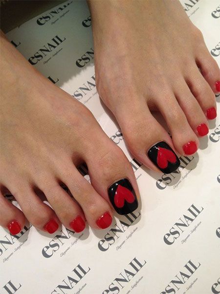valentines-day-toe-nail-designs-22_12 Ziua Îndrăgostiților deget de la picior modele de unghii