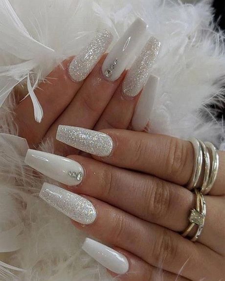 white-diamond-nail-designs-03_5 Modele de unghii cu diamante albe