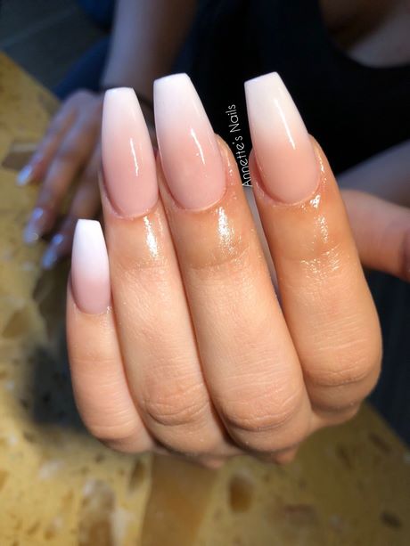 white-ombre-nail-designs-22_4 Modele de unghii albe ombre