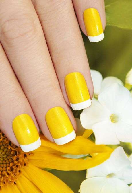 yellow-and-white-nail-art-59_6 Arta unghiilor galbene și albe