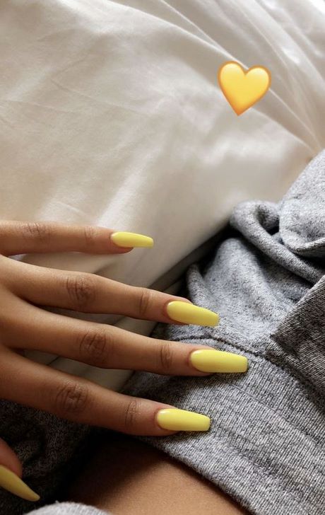 yellow-color-nail-art-designs-84_10 Modele de unghii de culoare galbenă