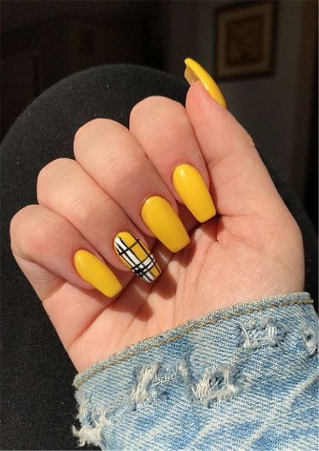 yellow-color-nail-art-designs-84_11 Modele de unghii de culoare galbenă