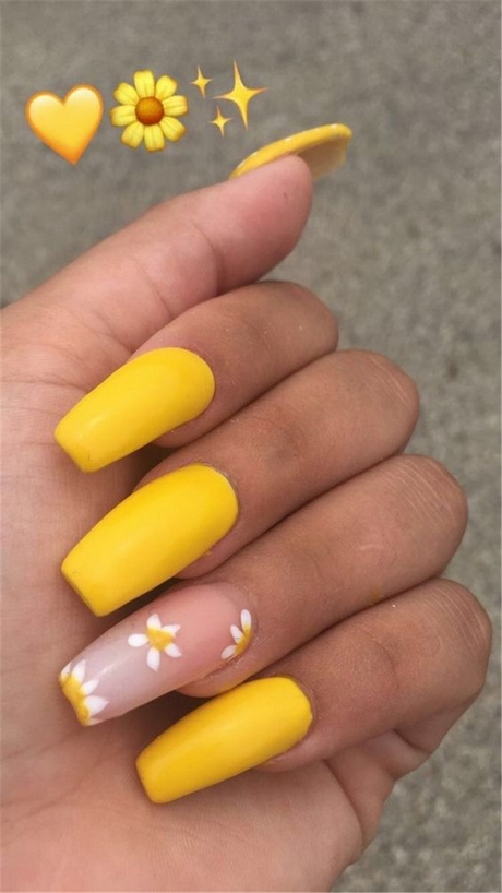 yellow-color-nail-art-designs-84_16 Modele de unghii de culoare galbenă
