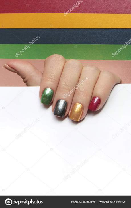 yellow-nail-polish-with-design-76_15 Lac de unghii galben cu design