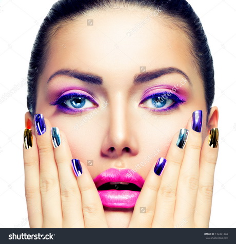 beautiful-girl-nails-70_19 Fata frumoasa unghiile