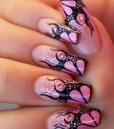 beautiful-painted-nails-79_13 Unghii frumoase pictate