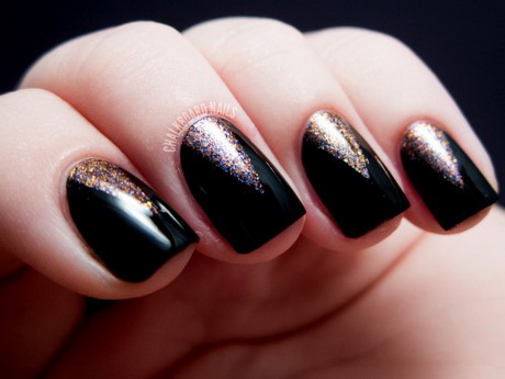 black-nail-polish-art-50_13 Arta lacului de unghii negru