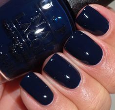 blue-nail-polish-05_5 Lac de unghii albastru