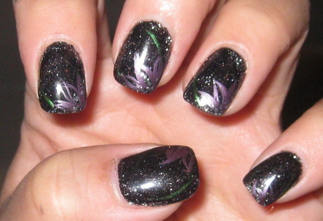 nail-designs-for-black-nail-polish-88_8 Modele de unghii pentru unghii negre