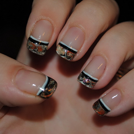 nail-polish-styles-28_17 Stiluri de lacuri de unghii