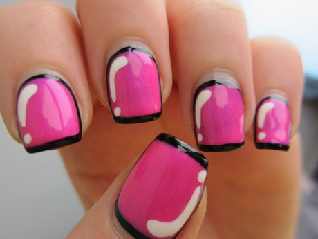 pink-nail-polish-designs-21_20 Modele de lacuri de unghii roz