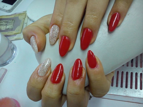 simple-beautiful-nails-23_18 Unghii Simple frumoase