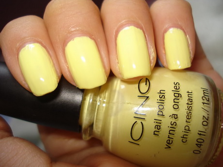 yellow-nail-polish-32_16 Lac de unghii galben