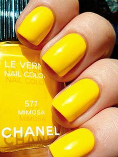 yellow-nails-67_4 Cuie galbene