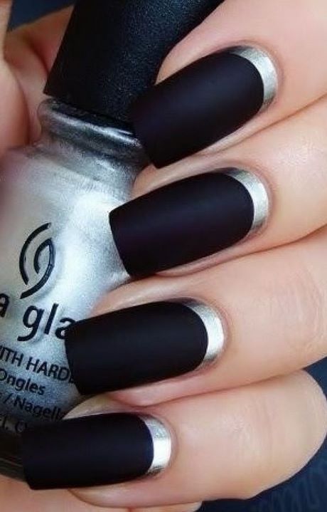 black-and-silver-nail-polish-designs-34_18 Modele de lacuri de unghii negre și argintii