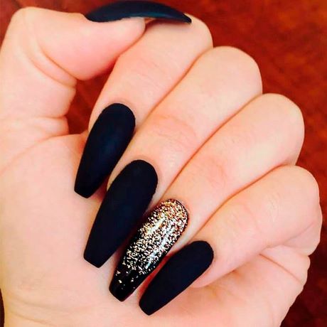 black-coffin-nails-with-glitter-88_13 Cuie de sicriu negru cu sclipici