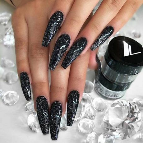black-nail-designs-with-glitter-72_15 Modele de unghii negre cu sclipici