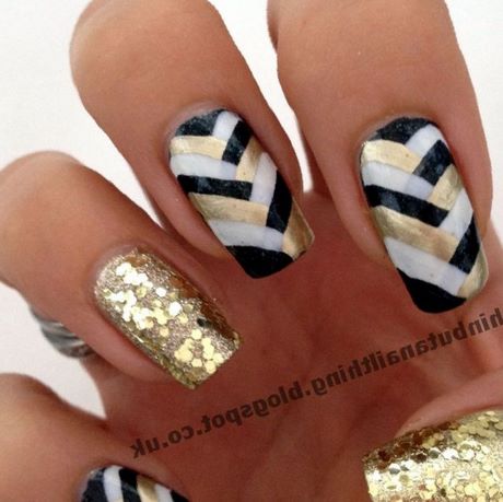 black-white-gold-nail-designs-26_12 Modele de unghii din aur alb negru